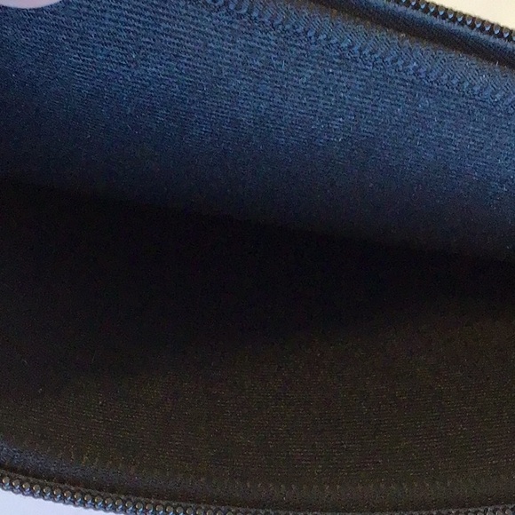 Burton Morris Design IPad Cover - Picture 4 of 4